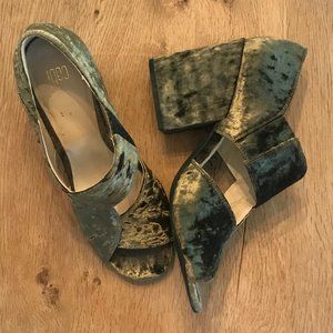 cabi Block Heel Sandals